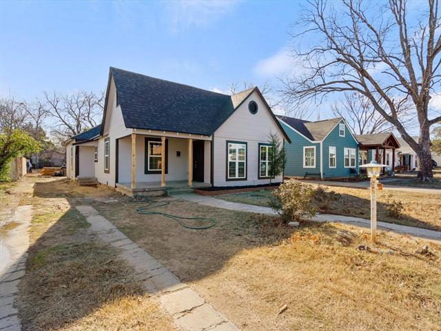 Foto del edificio - 2736 Marigold Ave