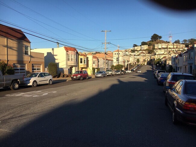 Foto del edificio - 1701 22nd Ave
