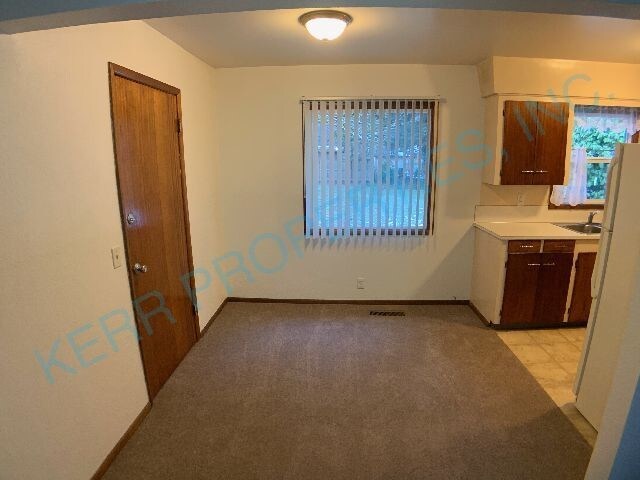 Foto del edificio - 935 NE 117th Ave