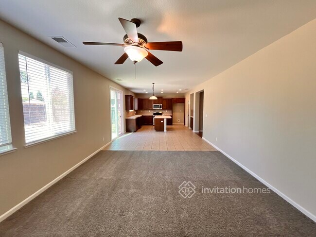 Foto del edificio - 1097 Ashford Ln