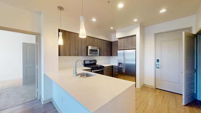Interior Photo - Beach & Ocean