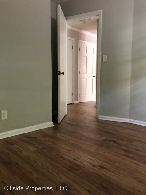 Building Photo - 2 br, 1 bath House - 995 Cedar Ave