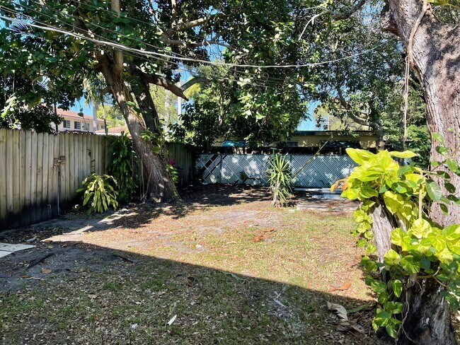 Photo - POS Holdings LLC-718-720 Apartment