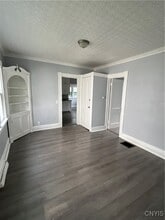 Building Photo - 686 Seward St