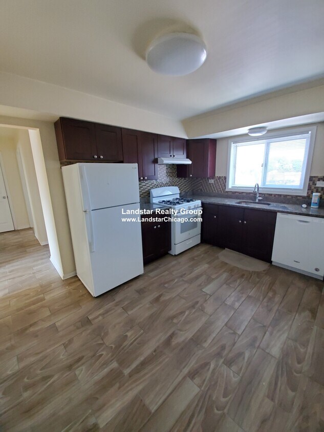 Foto principal - 1318 Carol St