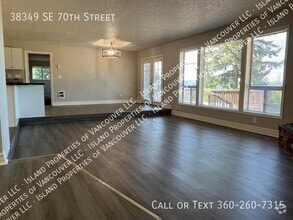 Building Photo - 38349 SE 70th St
