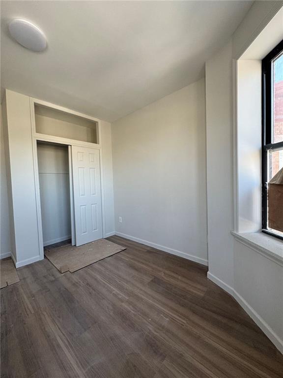 Building Photo - 652 74th St