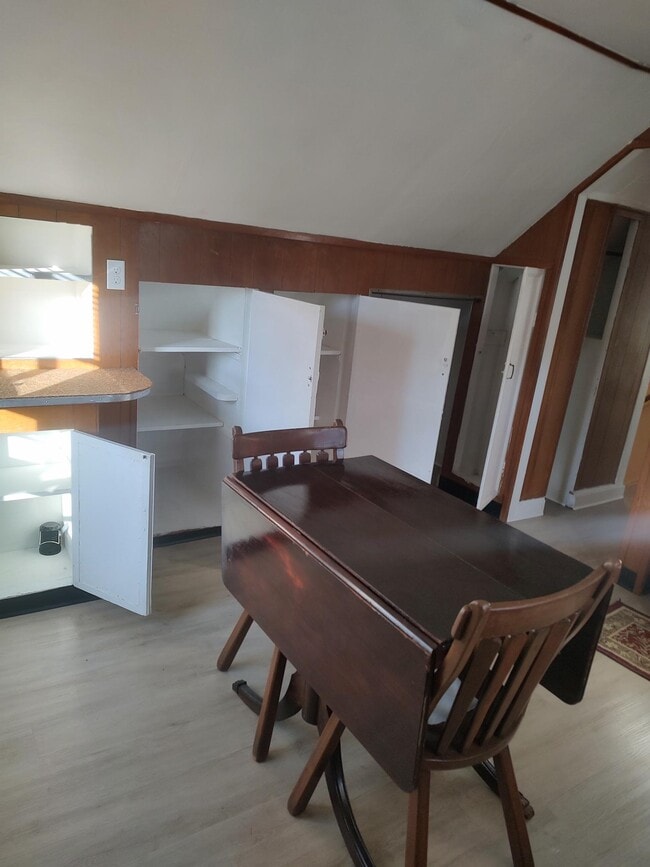 Foto del edificio - 14 Worrall Ave