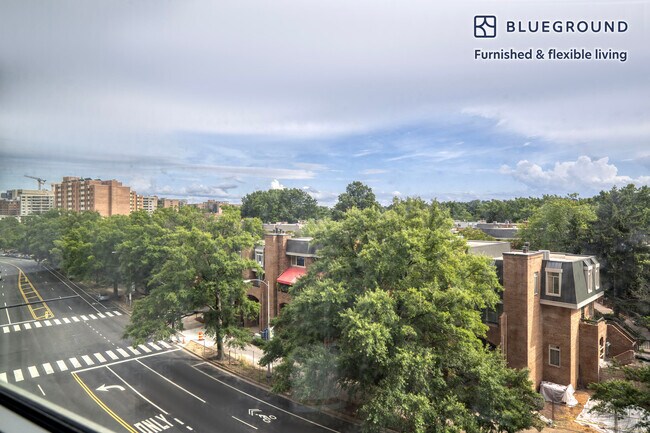 Foto del edificio - 1446 S Grant St