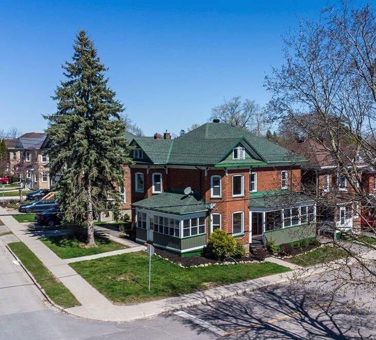 1 McGill St S, Smiths Falls, ON K7A 3M4 Townhouse for Rent in Smiths