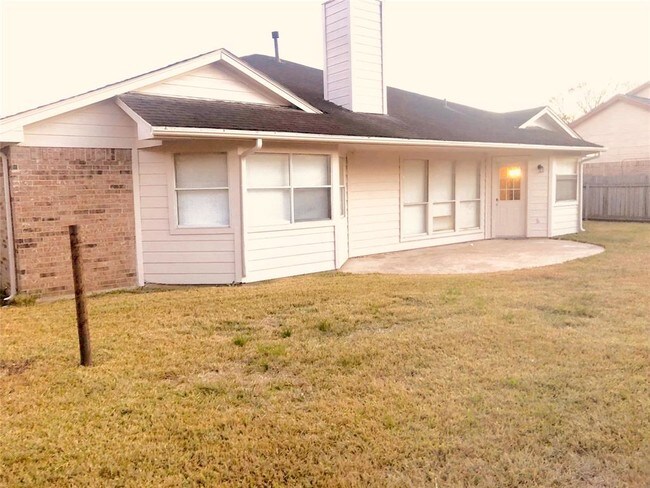 Foto del edificio - 2510 Carriage Ln