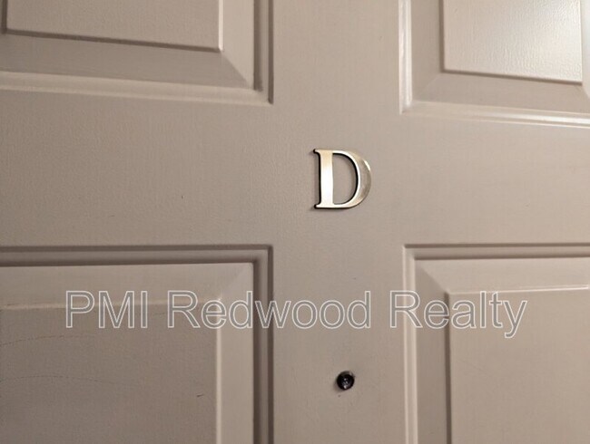 Foto del edificio - 4811 Shattuck Ave.