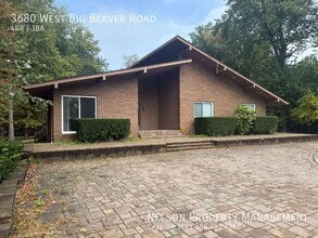 Building Photo - 3680 W Big Beaver Rd