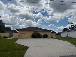 Building Photo - 627A Bittern Ct