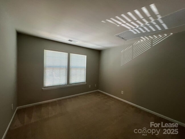 Building Photo - 9423 Alice McGinn Drive