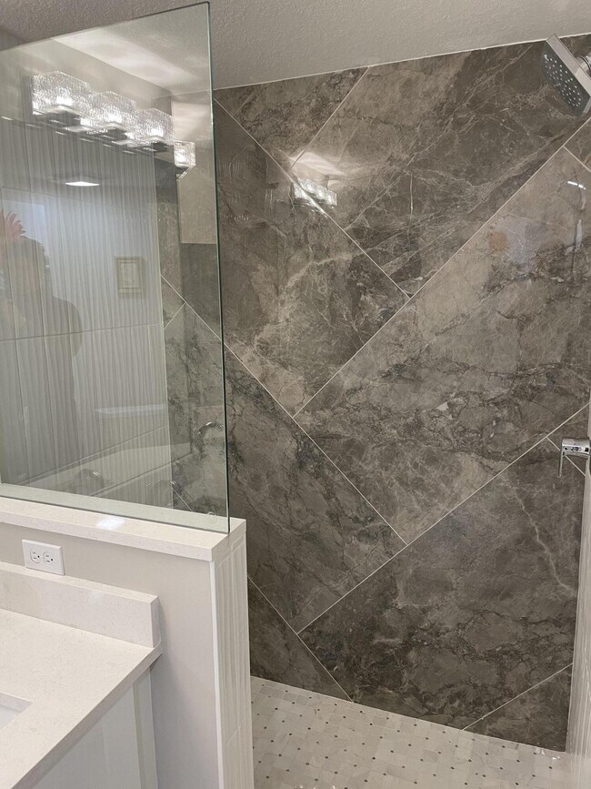 Foto del edificio - 11035 Legacy Blvd