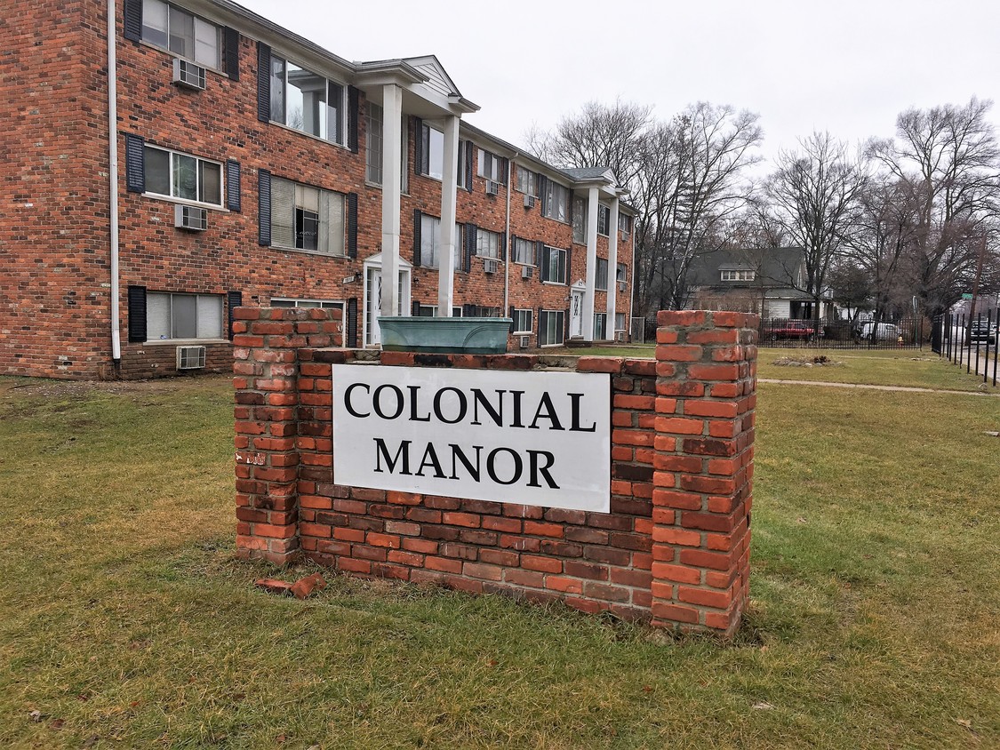 Foto principal - Colonial Manor Apartments