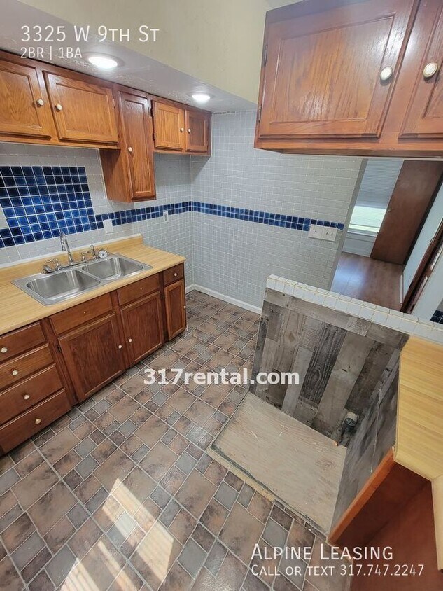 Building Photo - Westside 2BR Home For LEASE!