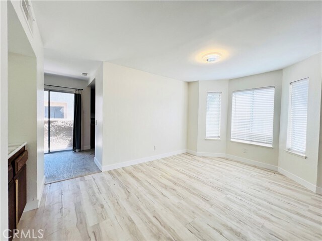 Foto del edificio - 2022 S Bon View Ave