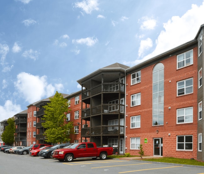 Building Photo - Parkridge Place