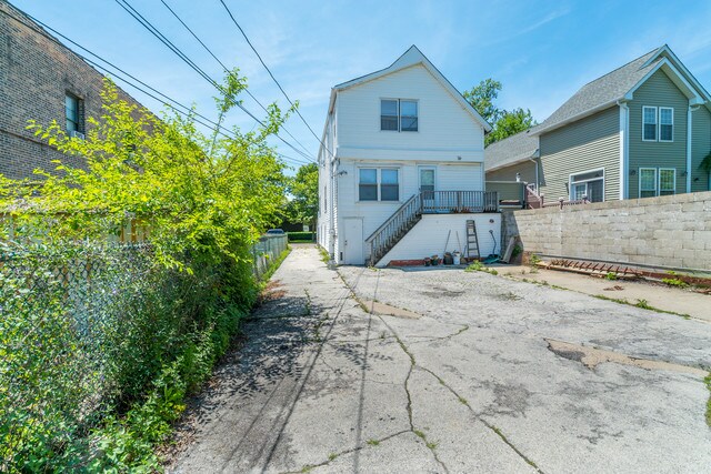 Building Photo - 4019 N Tripp Ave