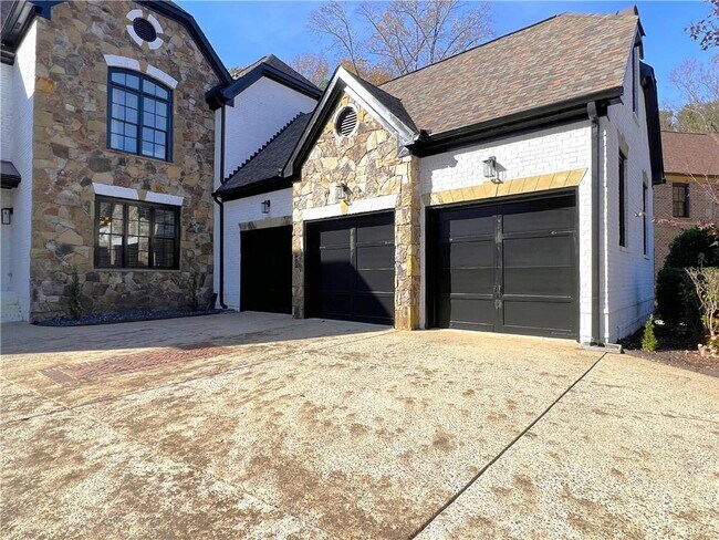 Building Photo - 2210 Bryant Pl Ct