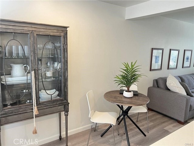 Foto del edificio - 217 Cypress Dr