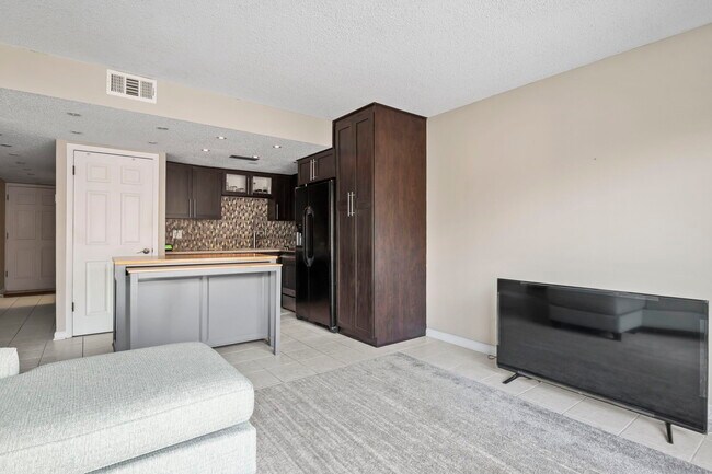 Foto del edificio - 1107 1st St S