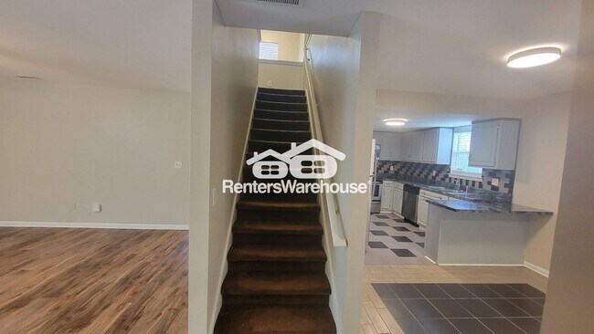 Foto del edificio - 1353 Isleworth Cir