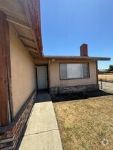 Building Photo - 2113 W Inyo Ave