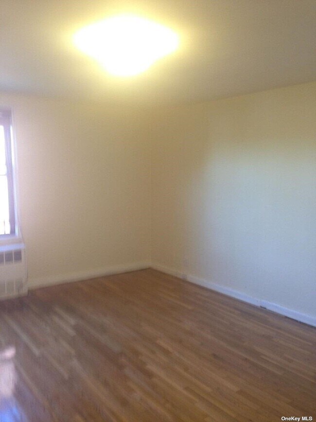 Building Photo - 61-10 183rd St
