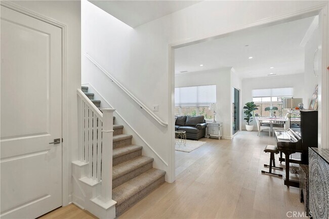 Building Photo - 108 Fisher