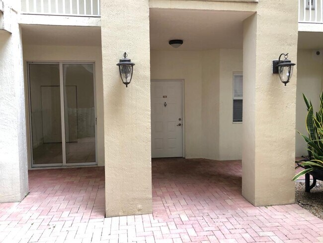 Building Photo - 10730 NW 66th St