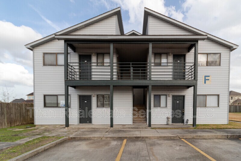 Primary Photo - 130 Township Ln