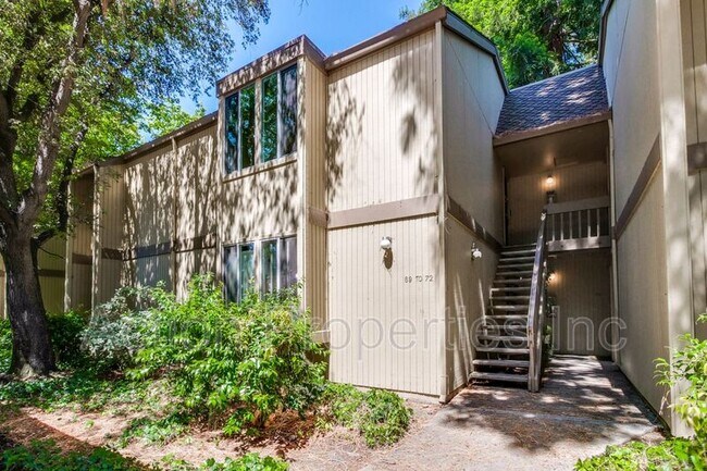 Building Photo - 505 Cypress Point Dr.