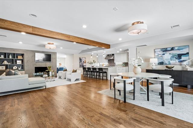 Building Photo - 5948 Melshire Dr