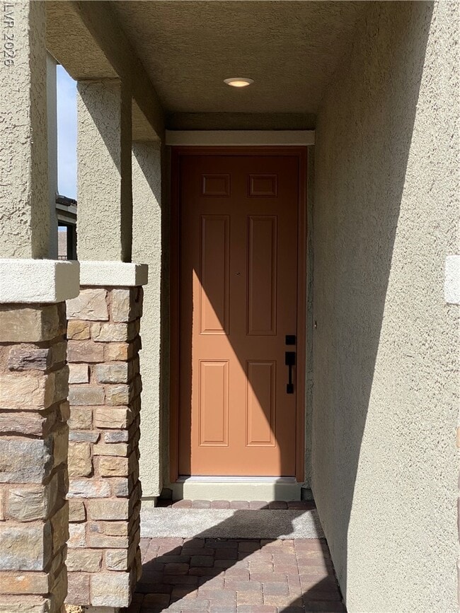Building Photo - 2475 Padulle Pl