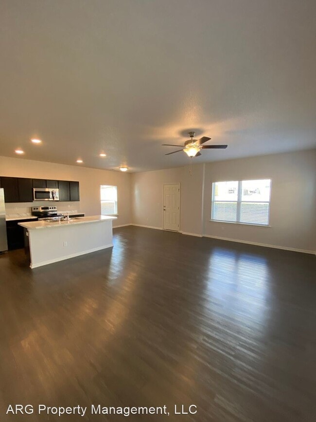 Building Photo - 3 br, 2.5 bath House - 21350 W 215th Place