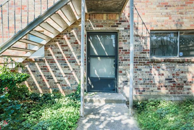 Foto del edificio - 5038 Matilda St