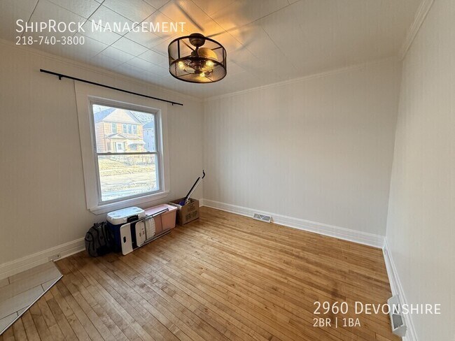 Foto del edificio - 2960 Devonshire-