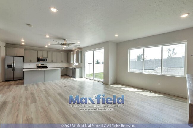 Foto del edificio - Saratoga Springs 5BD - 3.5BTH - 2GAR