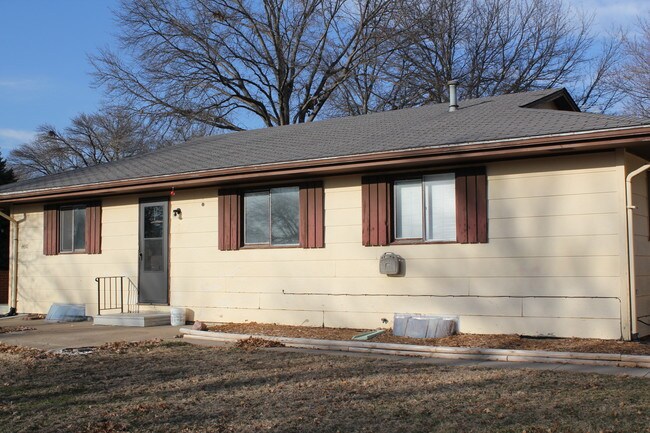 Building Photo - 4430 Gertie Ave