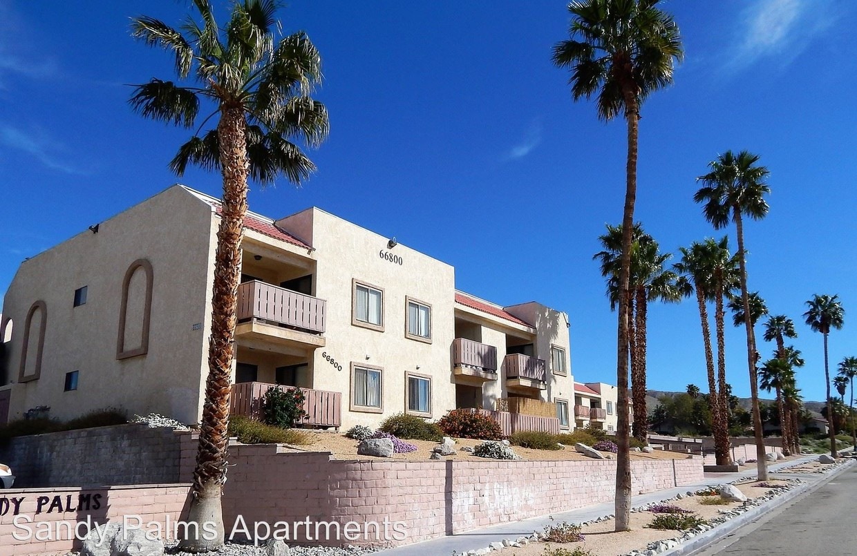 Foto principal - 66800 Pierson Blvd