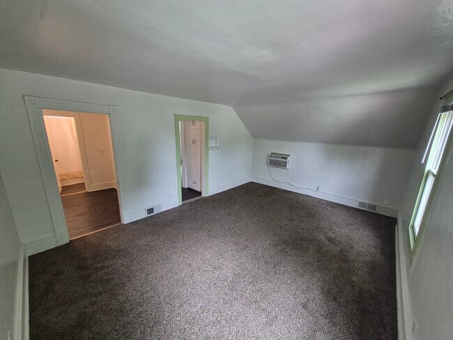Sala de estar - 307 15th St S