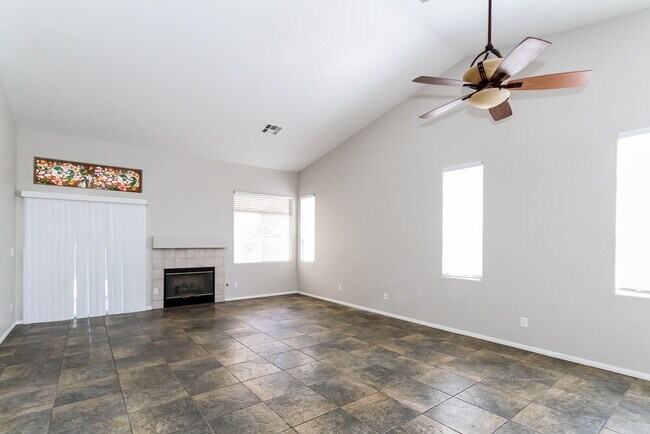 Building Photo - 6364 Gentlewood Ave