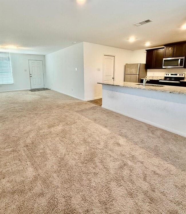 Building Photo - 509 Riverdale Dr