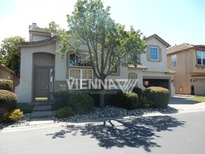 Building Photo - 12136 Gold Bluff Ln