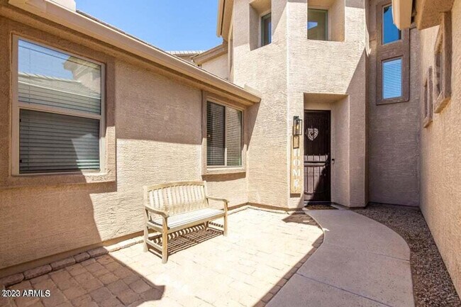 Foto del edificio - 36840 W Oliveto Ave