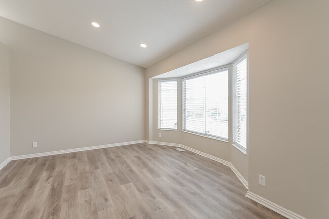Foto del edificio - 5564 Lopalena Cir
