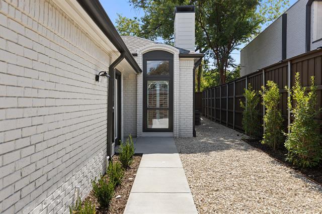 Foto del edificio - 5020 Thunder Rd